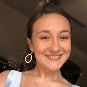 Meet your Posher, Raegen